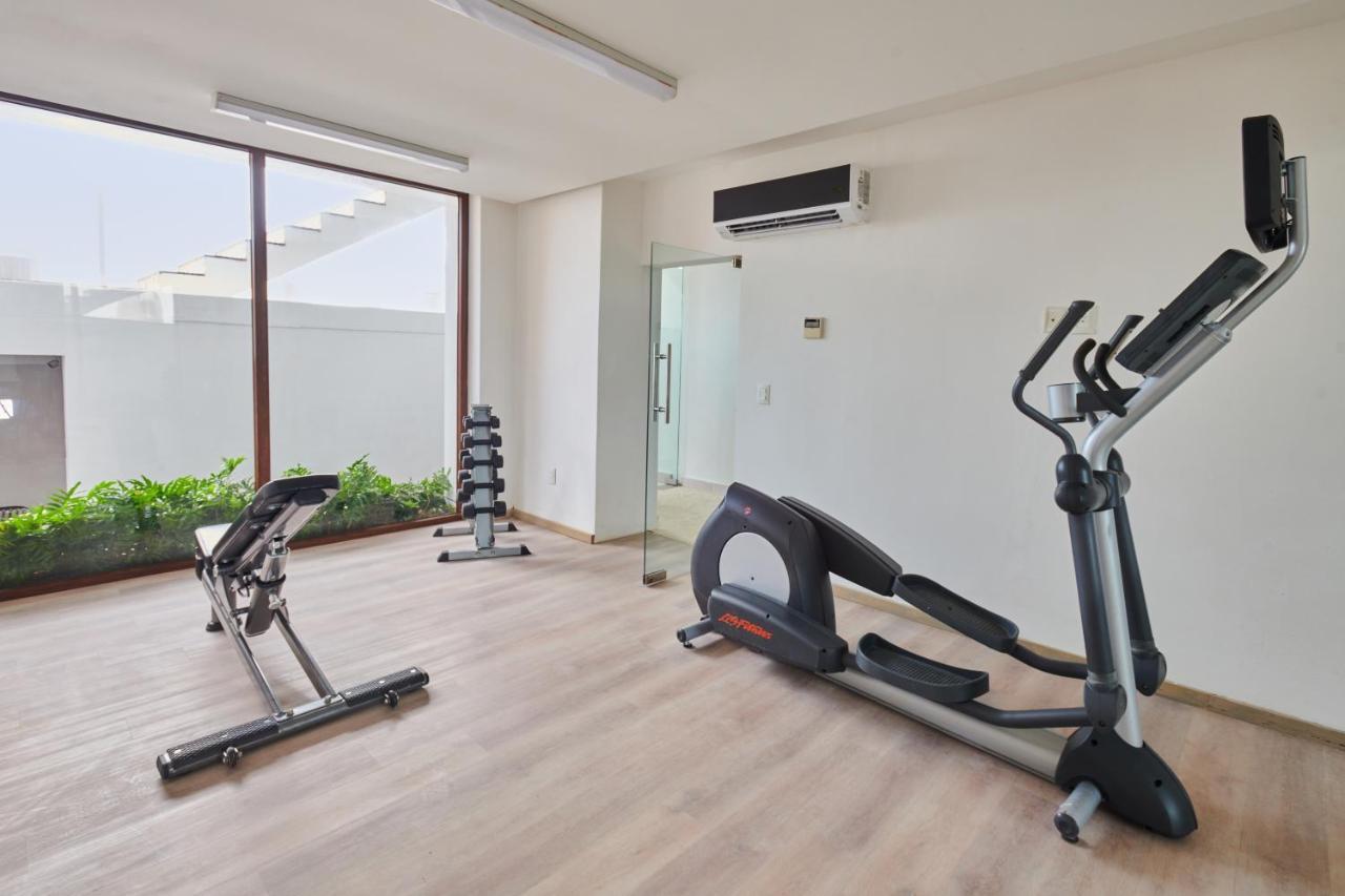 Hotel Luxury Patio Azul (Adults Only) ปูแอร์โตบาญาร์ตา ภายนอก รูปภาพ Elliptical cross trainer