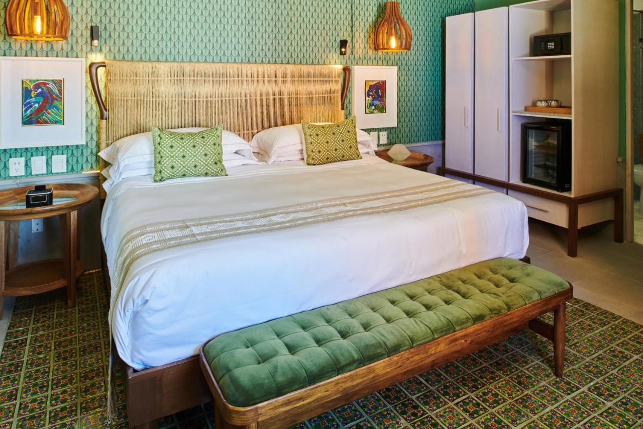 Hotel Luxury Patio Azul (Adults Only) ปูแอร์โตบาญาร์ตา ภายนอก รูปภาพ A bedroom at the Hotel Habita