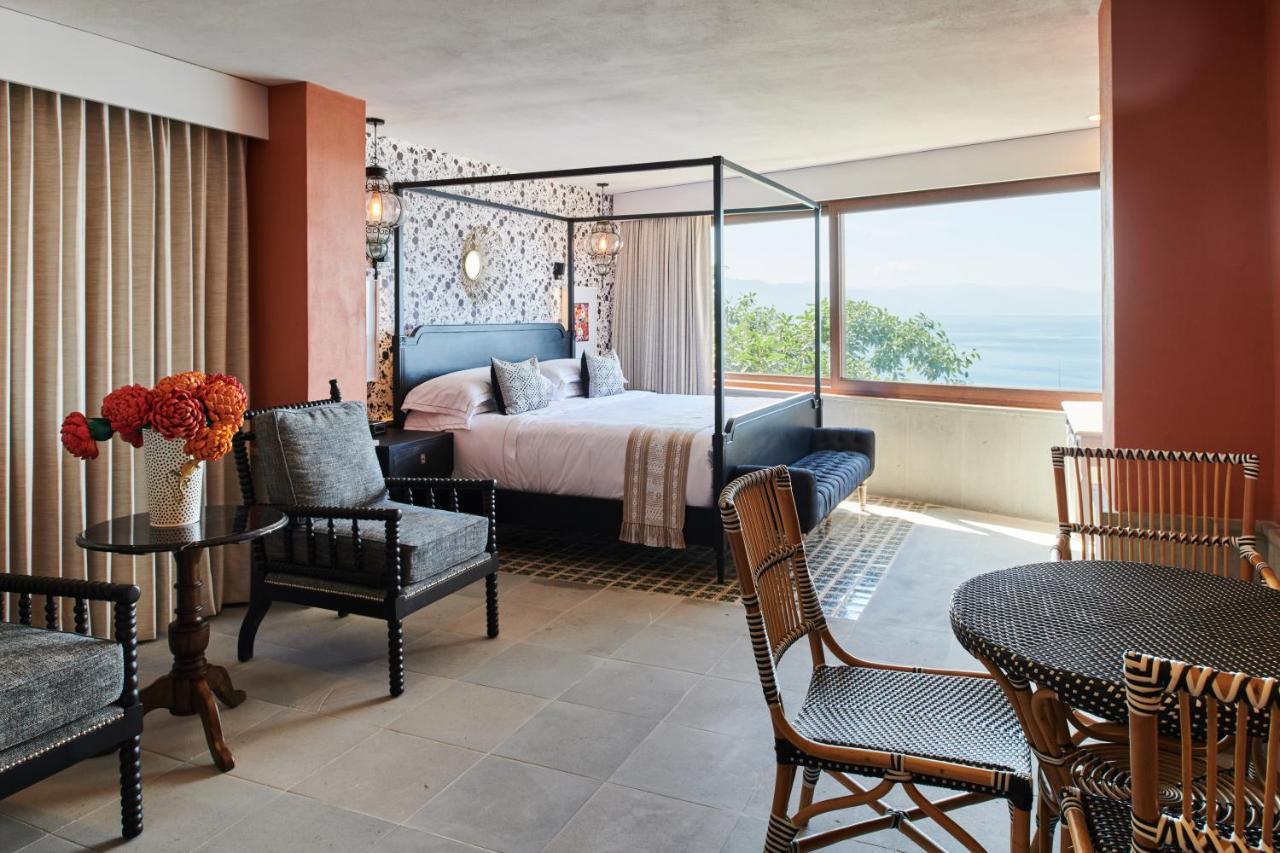 Hotel Luxury Patio Azul (Adults Only) ปูแอร์โตบาญาร์ตา ภายนอก รูปภาพ A suite at the Cape Grace
