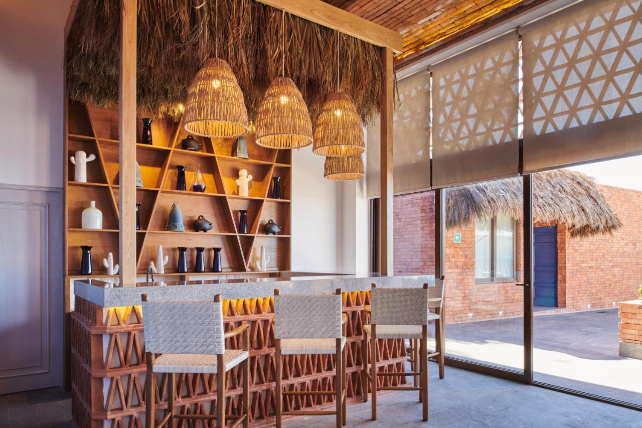 Hotel Luxury Patio Azul (Adults Only) ปูแอร์โตบาญาร์ตา ภายนอก รูปภาพ The bar at the restaurant